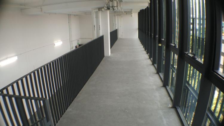 M38 (D20), Warehouse #119523482